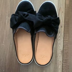 Ugg Australia Luci Bow Black shoes slip on 9